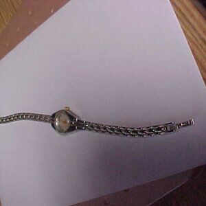 Ladies Unbranded Quartz Watch (g3)